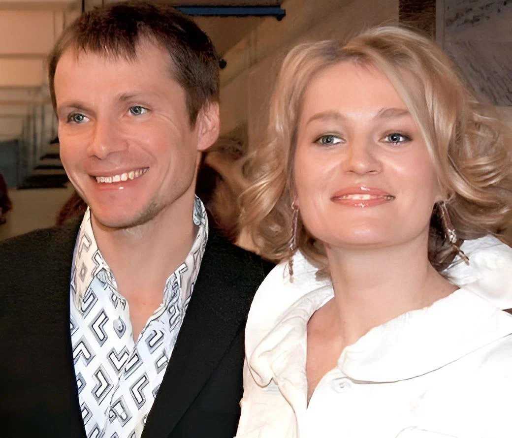 Дочь и 2 сына актрисы виктории толстогановой