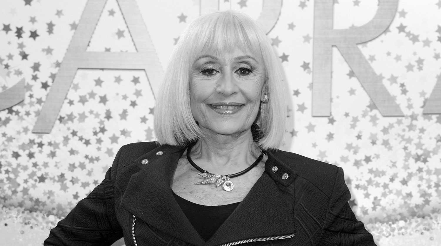 Раффаэлла карра: биография, личная жизнь, достижения сегодня