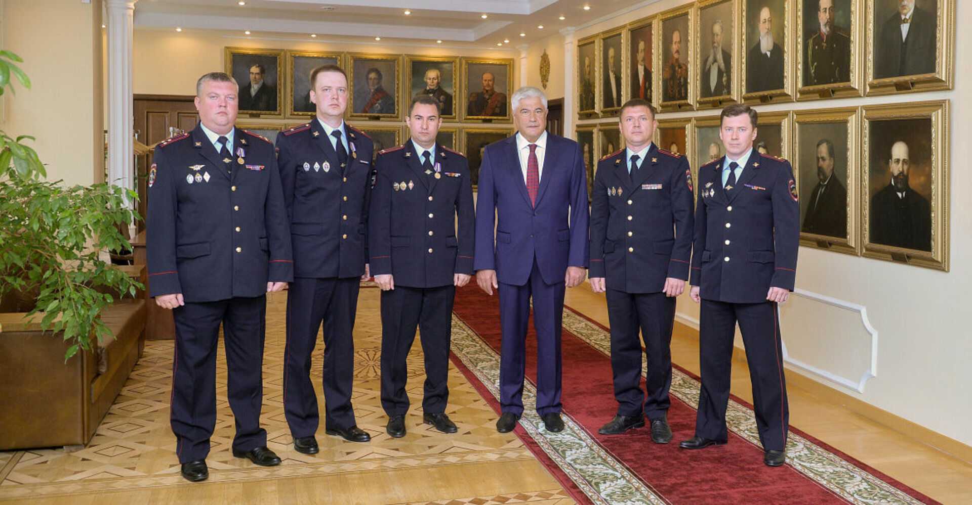 Где живет министр внутренних дел россии владимир колокольцев