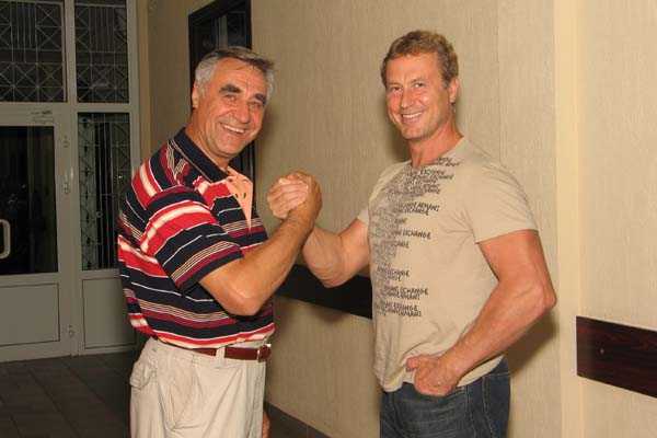 «больше так не могу!»: 2 жены олега штефанко