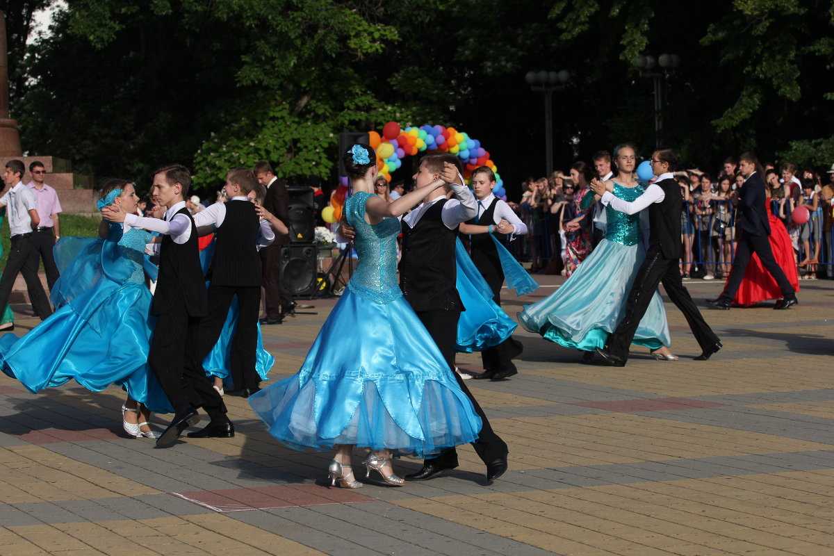 Школьный вальс (фильм)