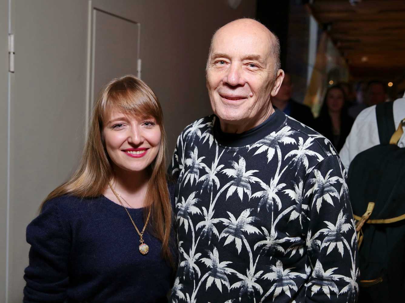 Александр филиппенко — популярный актер, счастливый супруг и отец. как живет и чем занят артист сейчас