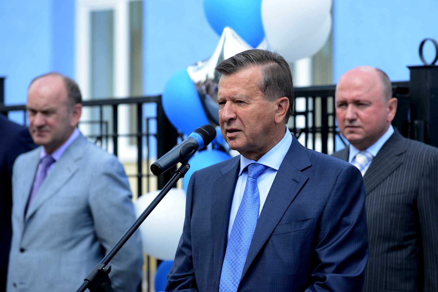 Валентин зубков