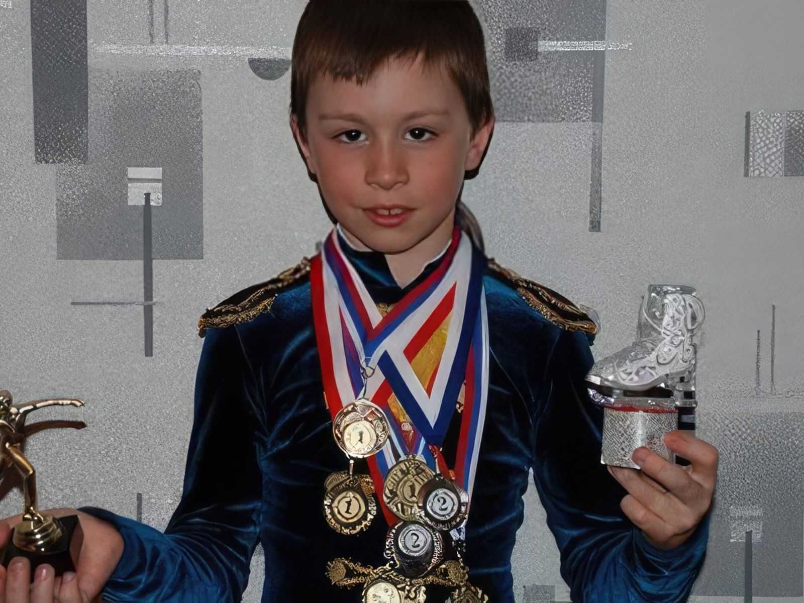 Денис петров