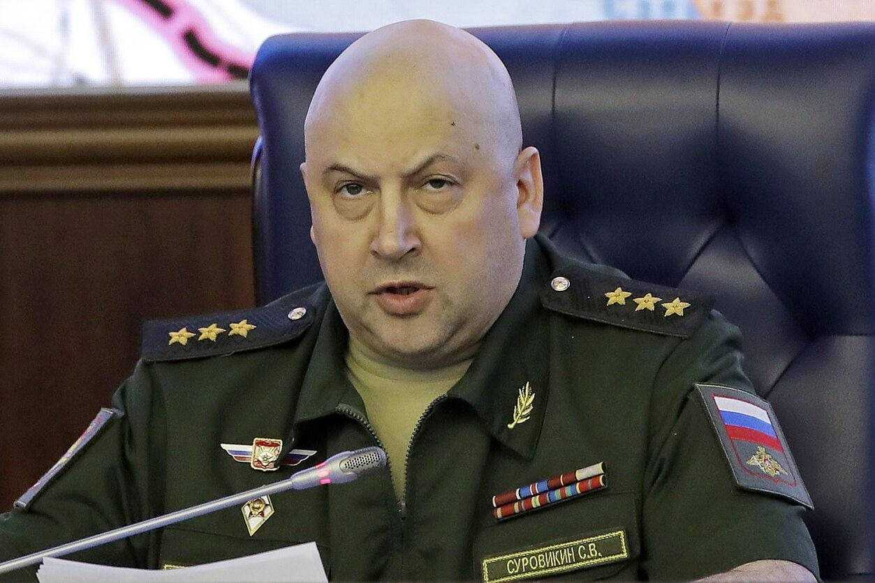 Всё про российского военачальника генерала армии Сергея Суровикина