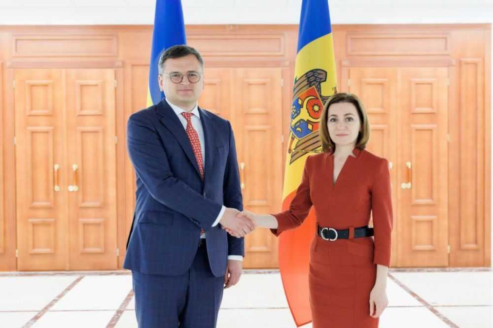Майя санду