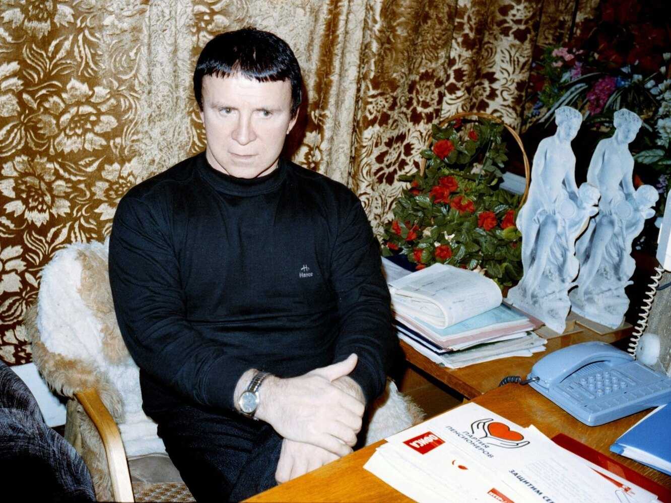 Анатолий кашпировский - именинник: как сложилась жизнь известного советского психотерапевта