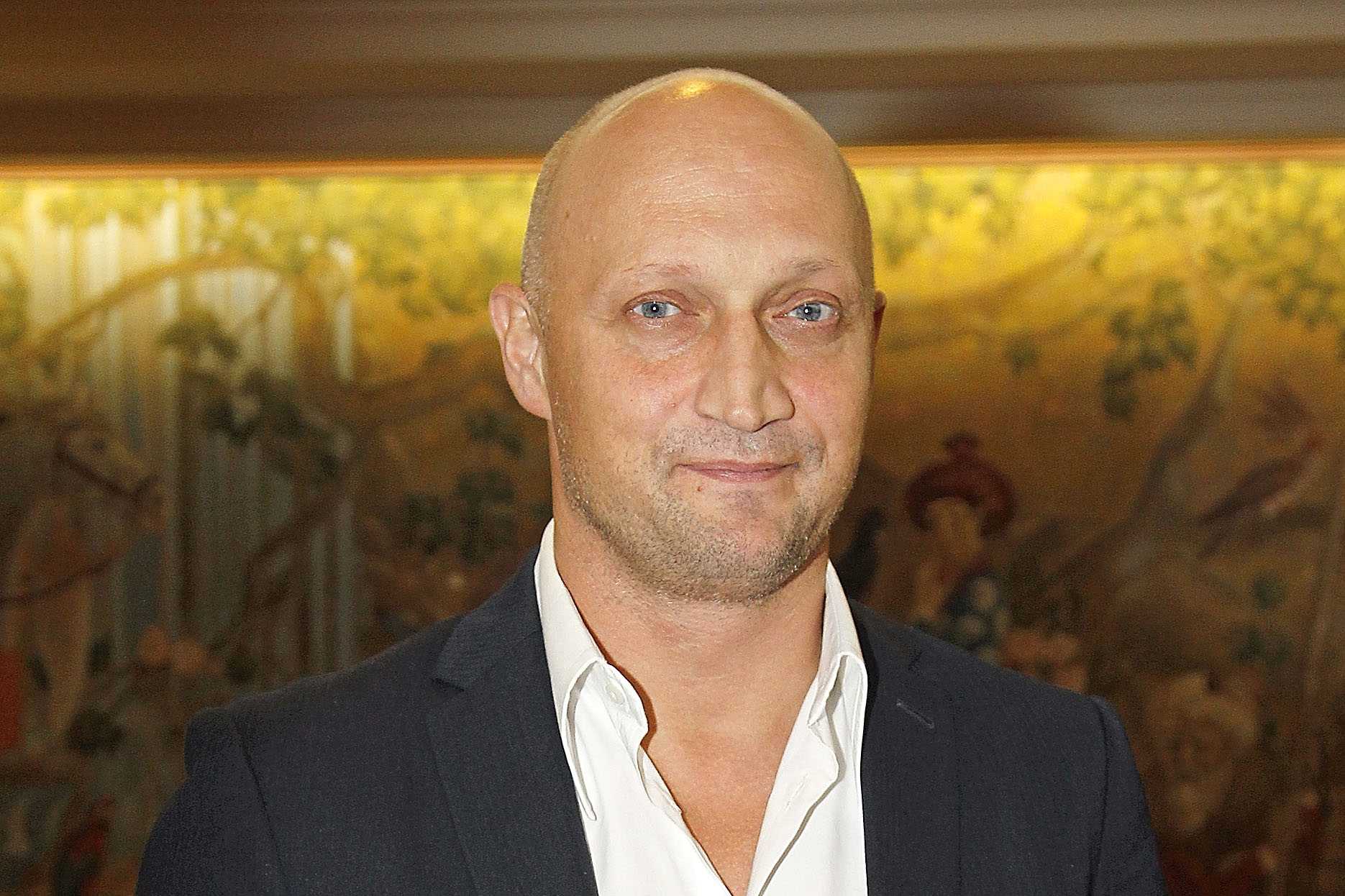 С кем сейчас живет гоша куценко: как выглядят и чем занимаются жена и дети актера