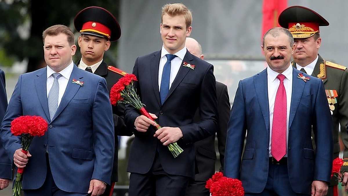 Новости по теме: николай лукашенко новости сегодня, личная жизнь, биография, карьера