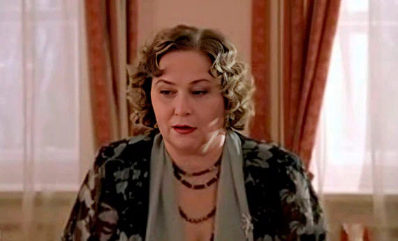 Актриса «зазеркалья» рассказала, почему её избили в театре