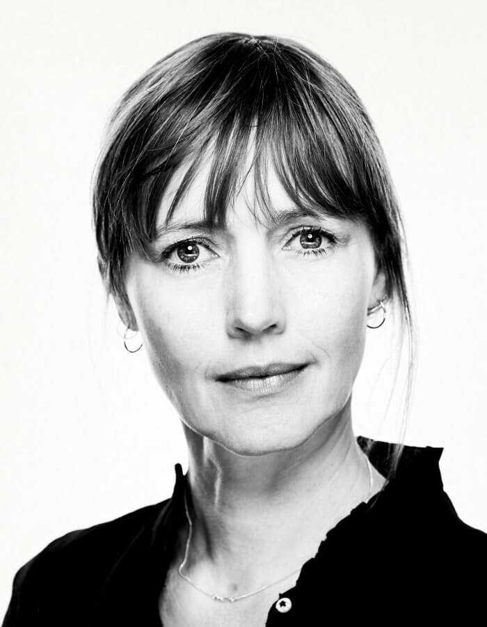 Petronella barker wiki biography, age, height, husband, net worth, family - characters wiki