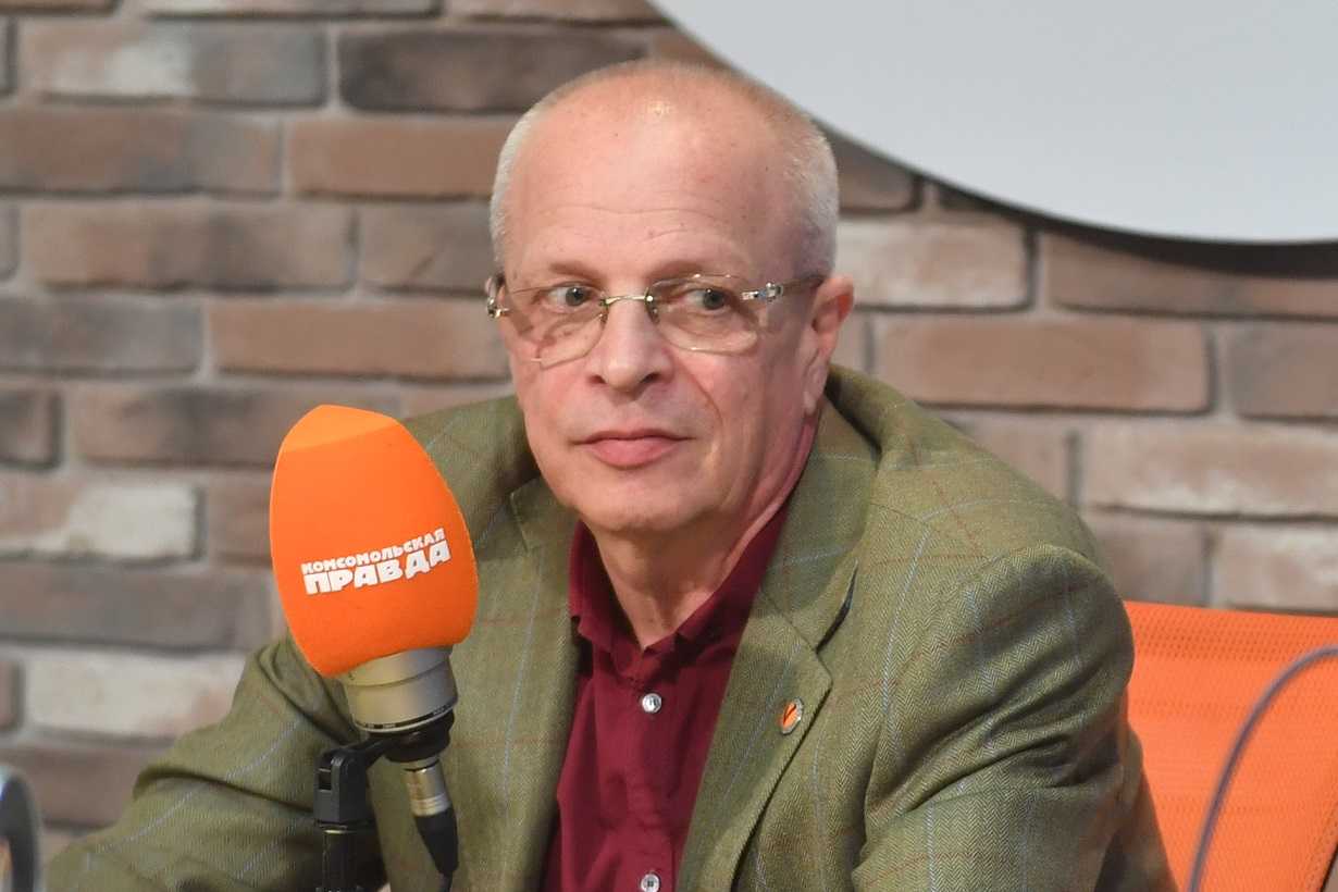 Все про советского и российского баскетболиста и спортивного комментатора Владимира Гомельского