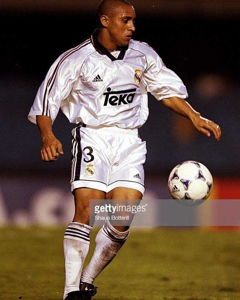 Roberto carlos (footballer) biography, age, wife, net worth & wiki