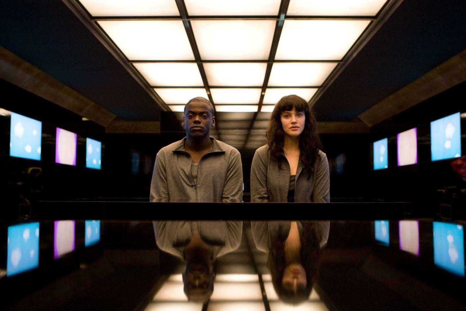 Black mirror - rotten tomatoes
