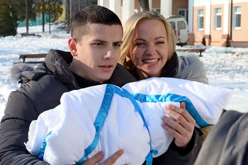 Кристина александрова личная жизнь, встречается ли с юрием николаенко