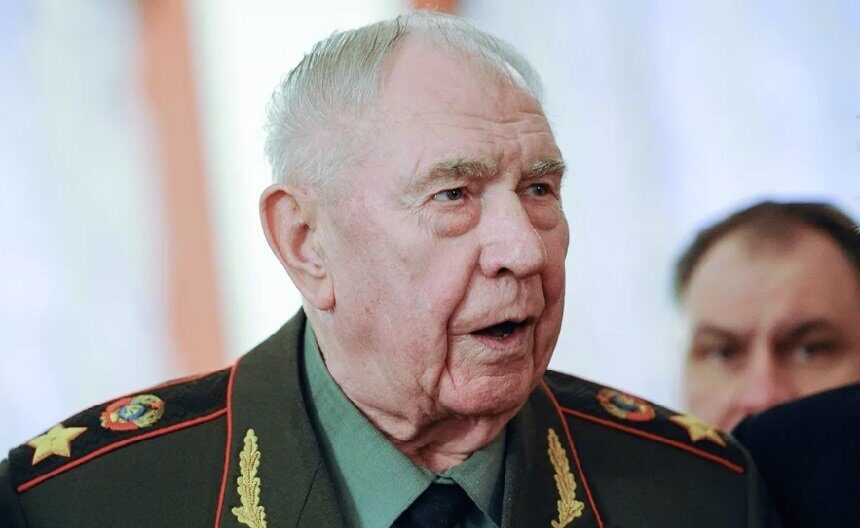 Дмитрий тимофеевич язов - биография и семья