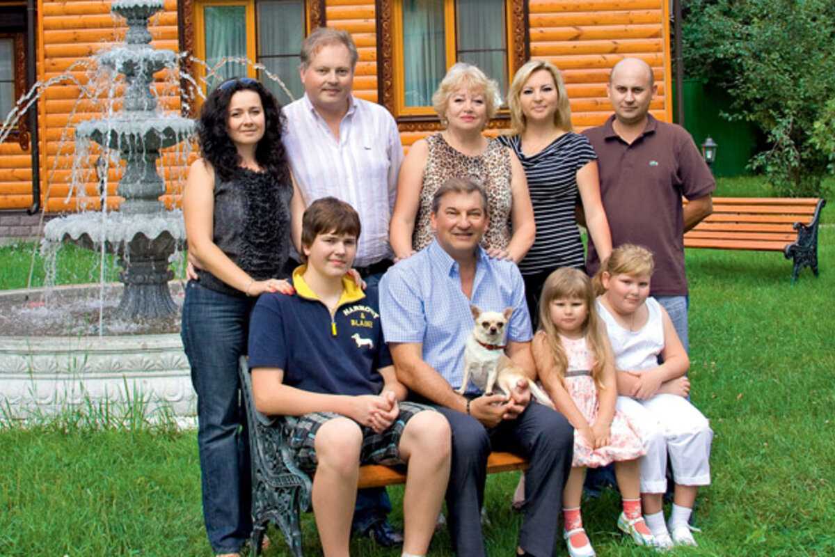 Владислав третьяк: биография, личная жизнь, семья, жена, дети — фото