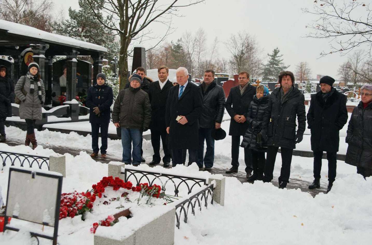 Геннадий селезнёв