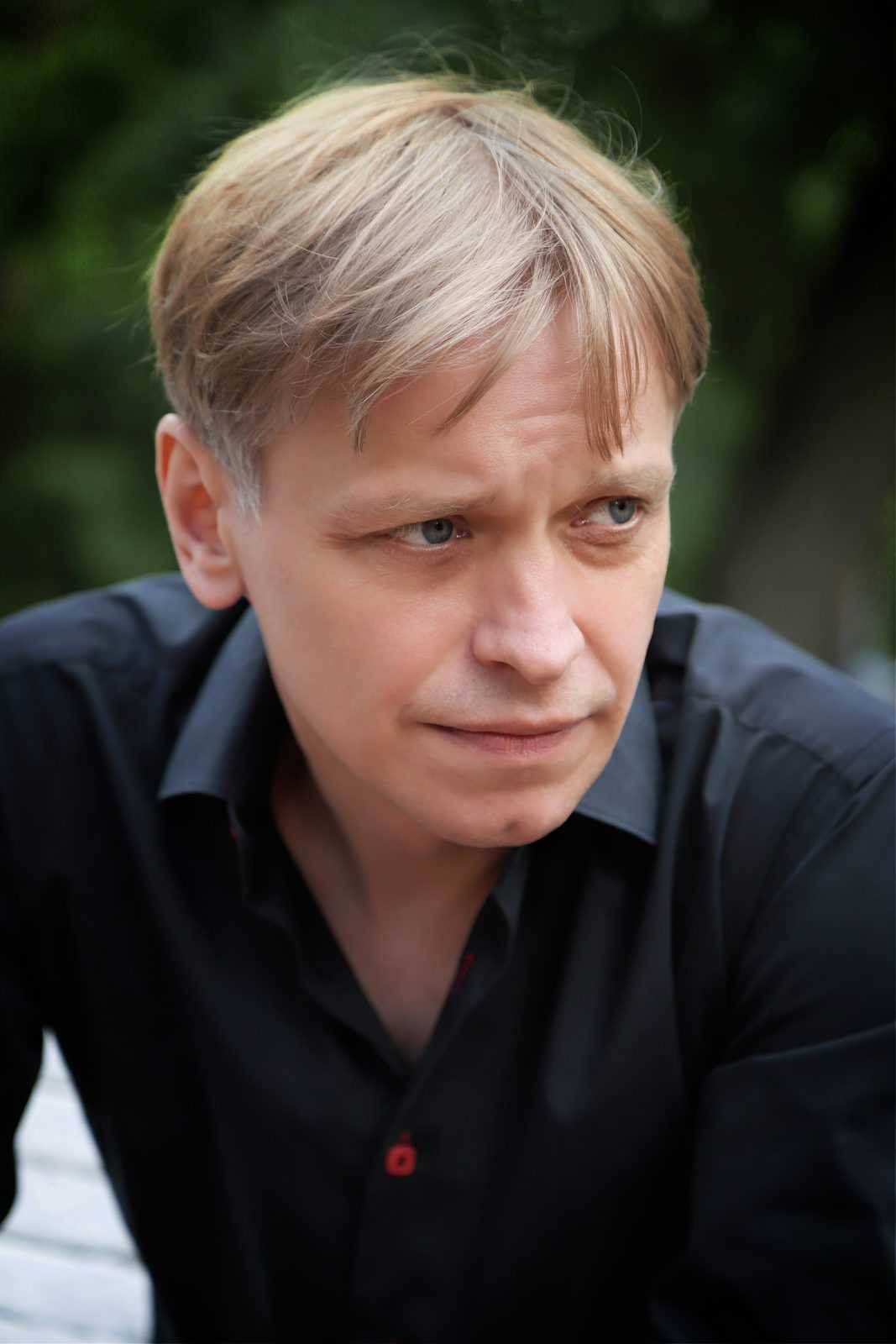 Юрий елагин