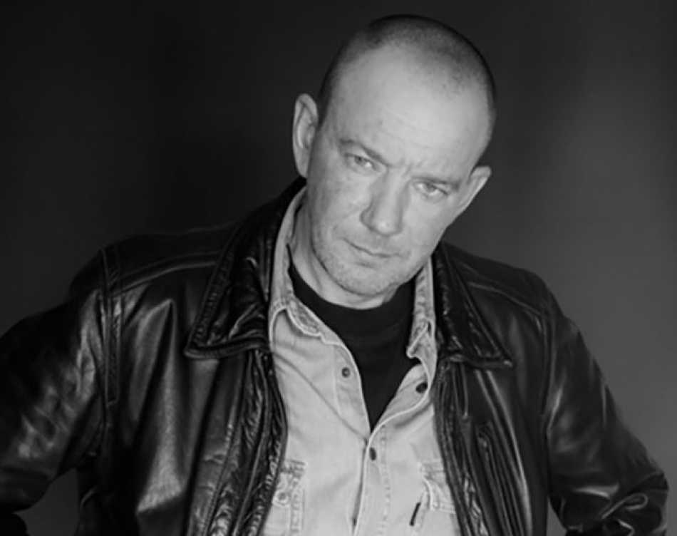 Скончался самарский актер виталий жигалин, звезда сериала «улицы разбитых фонарей» — викиновости