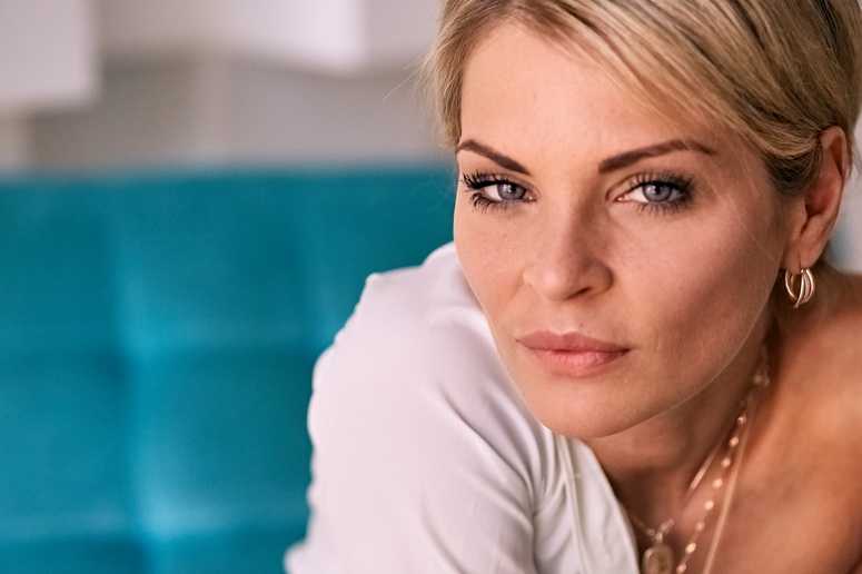 Актриса елена купрашевич биография личная жизнь