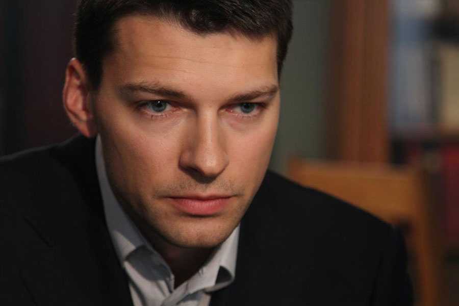 Даниил страхов романы на стороне. "голубая" молодость даниила страхова | современная девушка